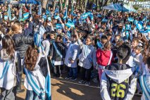 Lucila del mar - En una emotiva jornada, 200 chicas y chicos prometieron lealtad a la Bandera
